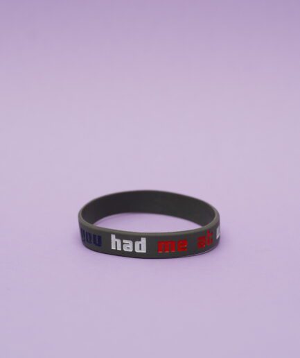 Embark Wristband - You had me at woof - Grey
